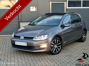 Volkswagen Golf 1.4 TSI Highline /PANO/DYNAUDIO/CAMERA/ DEALER ONDERHOUDEN /