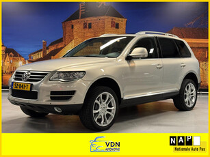 Volkswagen Touareg 3.6 FSI Highline 4Motion Automaat Schuifdak Leer Xenon