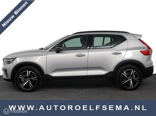 Volvo XC40 2.0 B4 Plus Dark| Trekhaak |Camera stoel en stuur verw