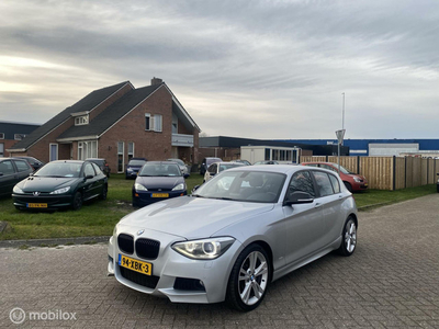 BMW 1-serie 116i Business+ M Pakket Automaat Clima Cruise