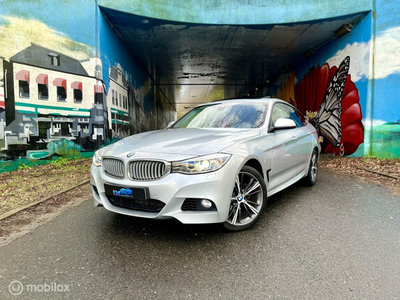 BMW F34 3-Serie 320i GT Pano/Navi/Harman kardon/NAP✅