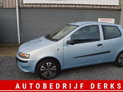 Fiat Punto 1.2 Dynamic Airco Stuurbekrachtiging Jaar APK