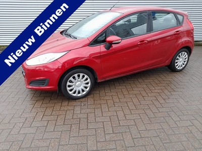 Ford Fiesta 1.0 Style Naviagtie | Airco | Navigatie | 5 Deurs | Ndl auto | Zuinig | RIJKLAARPRIJS INCL 12 MAANDEN GARANTIE EN BEURT