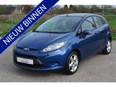 Ford Fiesta 1.25 Ghia | 82 PK | 5 Deurs | Airco | Electr Pakket | L.M. Velgen. 2e PAASDAG OPEN VAN 12.00 TOT 16.00 UUR !