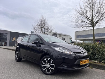 Ford Fiesta 1.25 Ghia-82 PK- AIRCO-BLUETOOTH-AUX-MFT