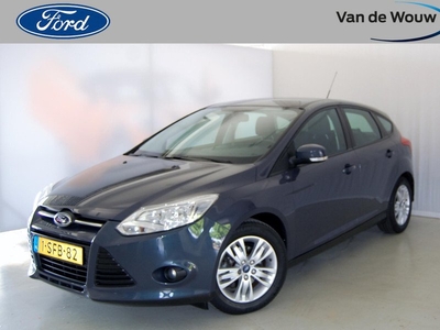 Ford Focus 1.0 EcoBoost Titanium 125 pk Nieuwe distributieriem. 100% onderhouden