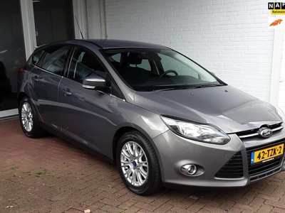 Ford Focus 1.6 TI-VCT Titanium *AUTOMAAT / NWE DIST.RIEM / KEYLESS ENTRY*