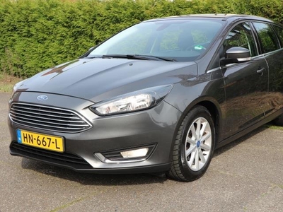 Ford Focus Wagon 1.0 Titanium Edition werkelijk in nieuwstaat