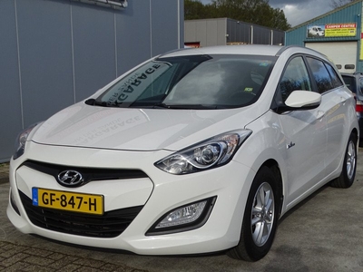 Hyundai i30 Wagon 1.6 GDI i-Motion Plus, Cruise, Clima, Navi, Camera, NAP!