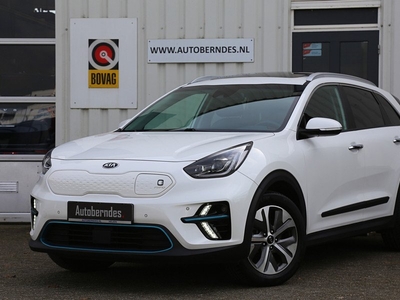 Kia e-Niro DynamicLine 64 kWh*€ 24.900,- na subsidie!*Perfect Kia Onderh.*Dak/JBL/DAB/Dodehoek/Leder/Stoelverw.V+A/Stuurverw./Stoelkoeling/