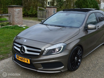 Mercedes A-klasse A180D AMG /Panoramadak / Automaat / export