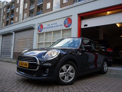 MINI Mini 1.5 Cooper Business | NAVI APPLE CARPLAY | NL AUTO | Mini onderhoudscontract 10/2025 of 100.000km