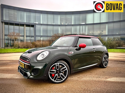 MINI COOPER 2.0 John Cooper Works Chili H&K Pano Camera Rebel Green