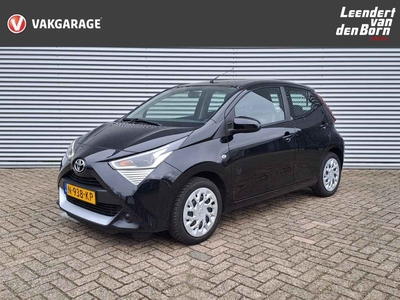 Toyota Aygo 1.0 VVT-i x-play