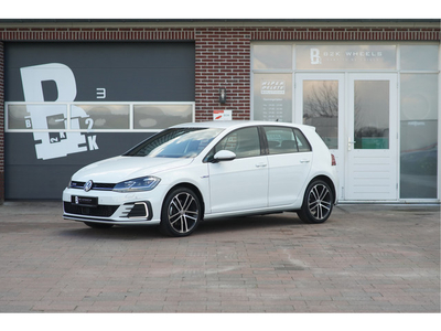 Volkswagen Golf 1.4 TSI PHEV GTE | Navi | Led | BTW | 18 INCH