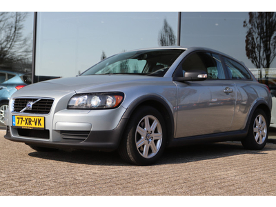 Volvo C30 2.4i 5CIL KINETIC AUT. | XENON | LEDER | NAP | YOUNGTIMER