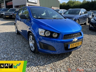 Chevrolet Aveo 1.2 LS,Airco,Cruise,2e eigenaar!