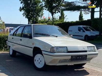 Citroen BX 1.6 RS *Automaat| MOOI & UNIEK * AUTOMAAT* NIEUWSTAAT*BELG KENTEKEN