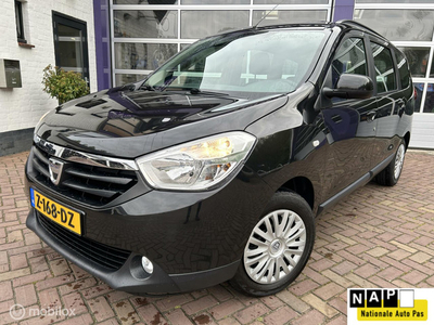 Dacia Lodgy 1.2 TCe Blackline 5p. * NAVIGATIE * AIRCO *