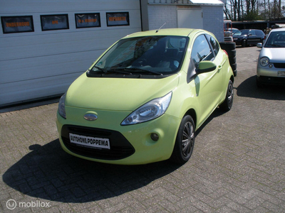 Ford Ka 1.2 Trend gele rakker el ramen cv nwe apk!!!