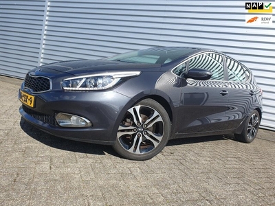 Kia Cee'd 1.6 GDI Plus Pack Navi Clima Cruise LM