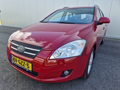 Kia cee'd Sporty Wagon 1.6 Business Edition (bj 2008)