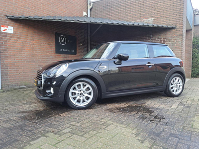 Mini Mini 1.5 Cooper 136PK Navigatie / Apple Car Play / Cruise Controle / Bluetooth /