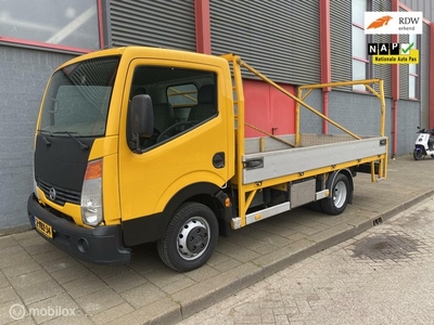 Nissan Cabstar E 130.35 2.5 dCi DUBBEL LUCHT 1E EIGENAAR