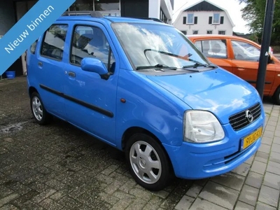 Opel Agila 1.2-16V Color Edition (bj 2002)