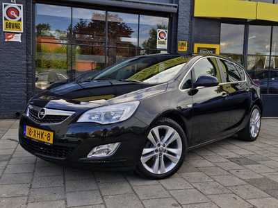 Opel Astra 1.4 Turbo Cosmo | Parkeersensoren | Navigatie | Telefoon | Climate Control | Cruise Control |