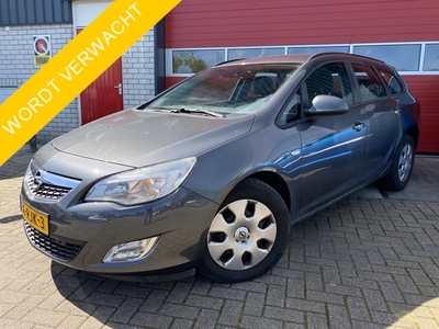 Opel Astra Sports Tourer 1.4 Edition TREKHAAK / AIRCO /