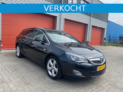 Opel Astra Sports Tourer 1.7 CDTI 110pk Cosmo 17 LM VELGEN \ VERKOCHT!