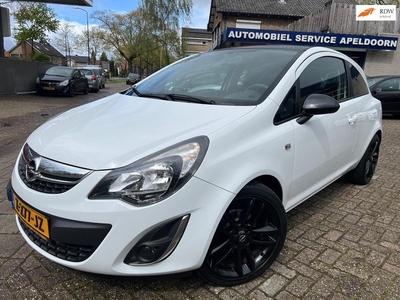 Opel CORSA 1.2 Color Edition