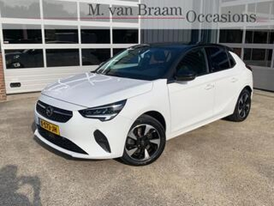 Opel e-Corsa Edition 50 kWh 5-Drs Lmv/Pr-Glass/Zwart dak/Pdc/Carplay/Stoelverwarming