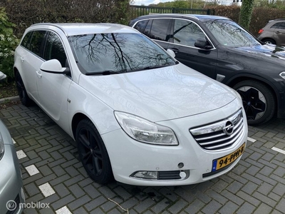 Opel Insignia Sports Tourer 1.6 T Business Edition Motor !!!