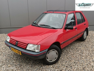 Peugeot 205 1.1 Accent open dak gaaf! 5 drs