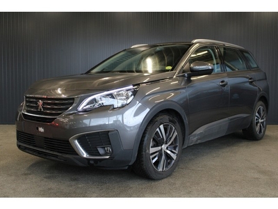 Peugeot 5008 1.5 BlueHDI Active € 11.900,- NETTO!