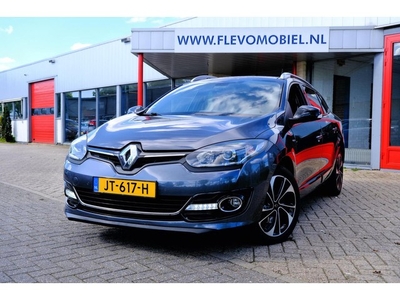 Renault Mégane Estate 1.2 TCe Bose PanoNaviHalf LederLMV