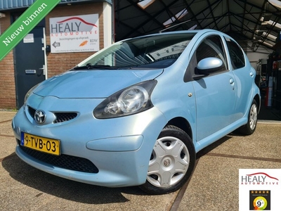 Toyota Aygo 1.0-12V +5 drsAircoJVC audioRijd top!