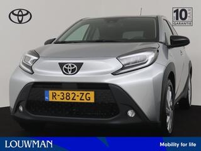 Toyota AYGO X 1.0 VVT-i MT first