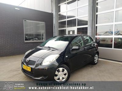 Toyota Yaris 1.0 VVTi Terra | 5-deurs | Airco | Trekhaak