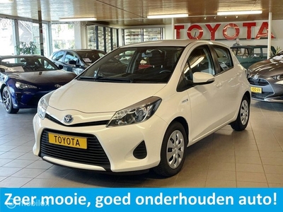 Toyota Yaris 1.5 Full Hybrid Aspiration Automaat