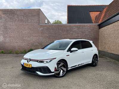 Volkswagen Golf 2.0 GTI Clubsport 300PK | PANO