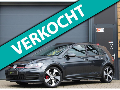 Volkswagen Golf 2.0 TSI GTI/PANODAK/STOELVER/NAVI/DEALER ONDERHOUDEN.