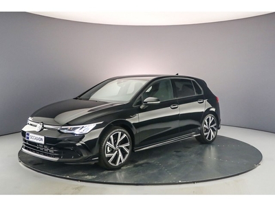 Volkswagen Golf R-Line Business 1.5 eTSI 150pk DSG Automaat