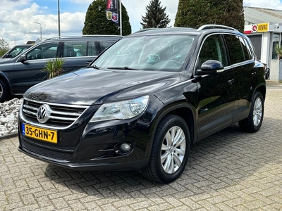 Volkswagen Tiguan 2.0 TDI 2008 Youngtimer Zwart Panoramadak