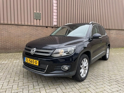 Volkswagen Tiguan 2.0 TDI Track&Field 4Motion Leer Pano