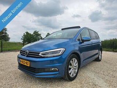 Volkswagen TOURAN 1.8 TSI Highline 7p