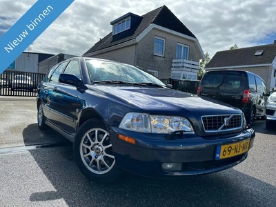 Volvo V40 1.8 Europa (bj 2003)