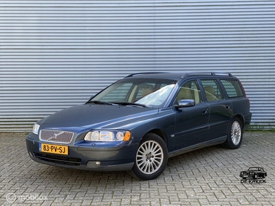 Volvo V70 2.4 140PK 7 ZITTERAIRCOCRUISECONTROL